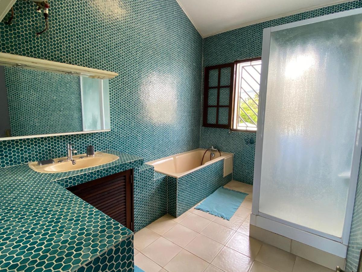 Villa & Bungalow 'Coco Des Sables' Les Pieds Dans L'Eau La Saline Le Bains Kültér fotó